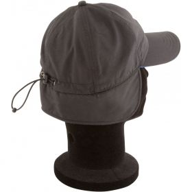 Топла шапка с козирка Matrix Black Winter Cap